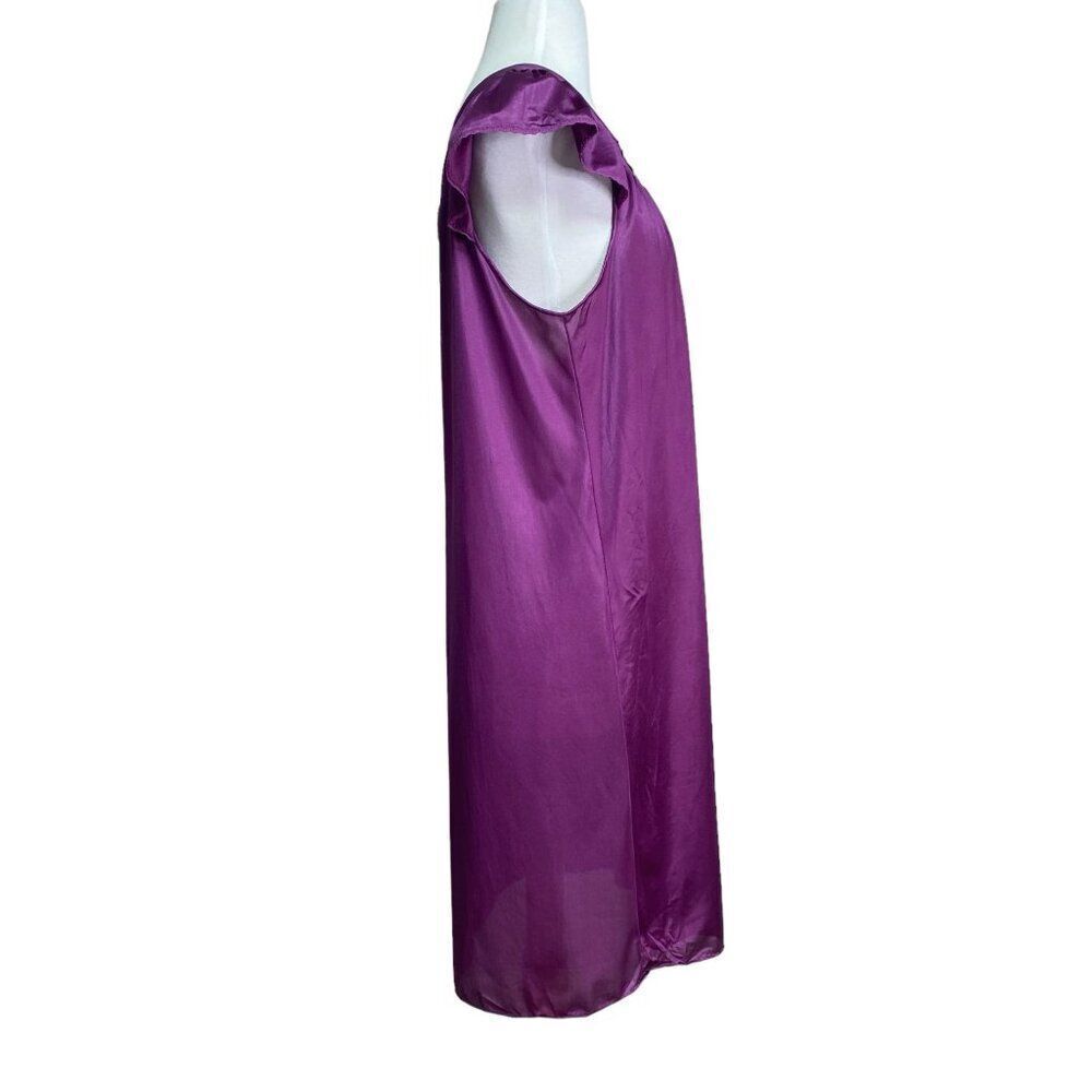 Lorraine Vintage Nightgown Size Medium - Picture 4 of 8